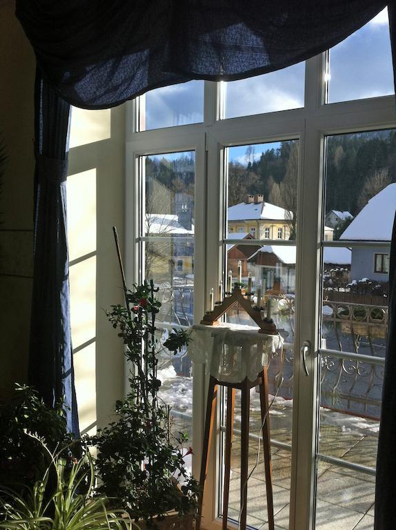 Gasthof Zum Niederhaus - Familie Perthold Sankt Aegyd am Neuwalde Exteriör bild